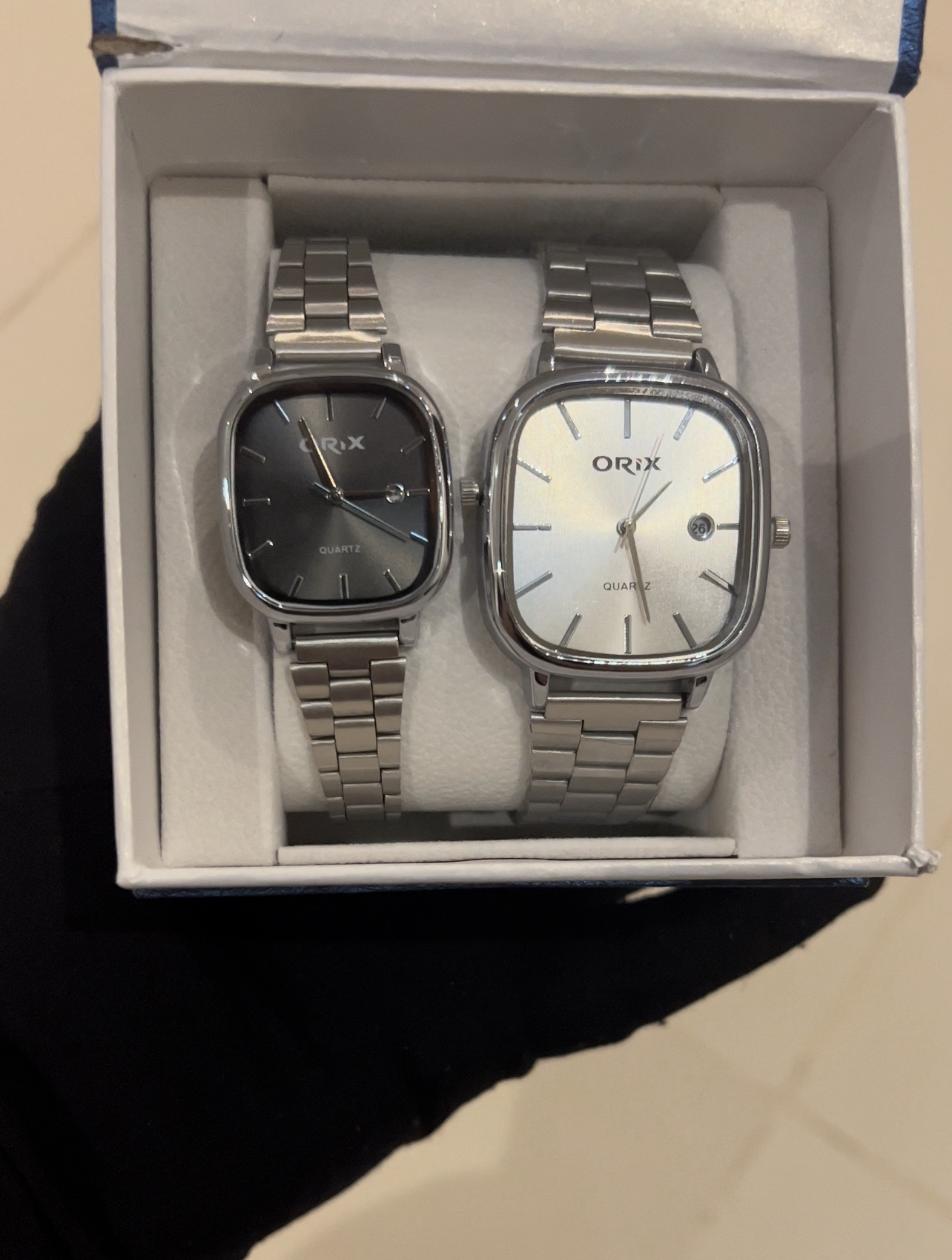 Brand New Ladies&Gents Watches 2pcs in 1 box package